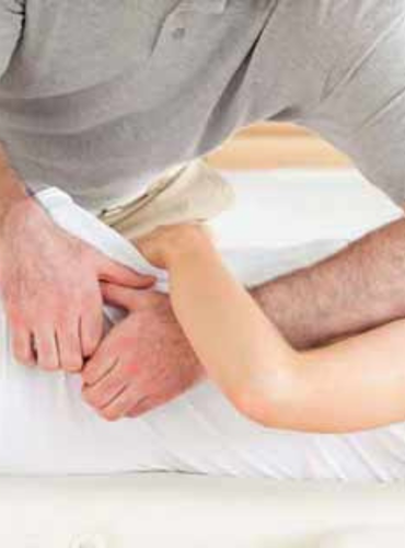 spinal-mobilation-manipulation-01